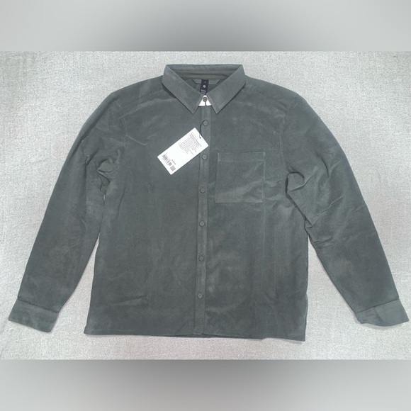 Lululemon NWT Corduroy Relaxed-Fit Long-Sleeve Button-Up Shirt Large Palm Deco - Picture 1 of 15
